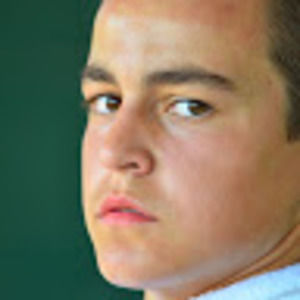 Meet your Posher, Dustin